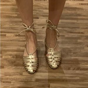 Amissima Tie Up Shoes